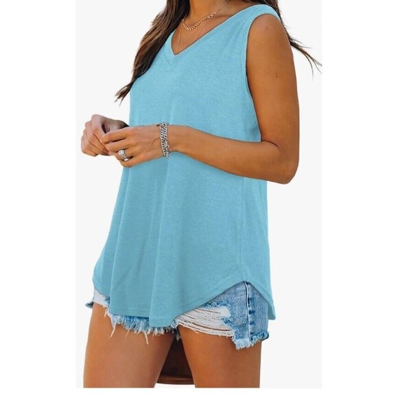 💙 New Women’s Sleeveless Blue V- Neck Tank Top NWT Size Small Rounded Hem - Picture 2 of 5